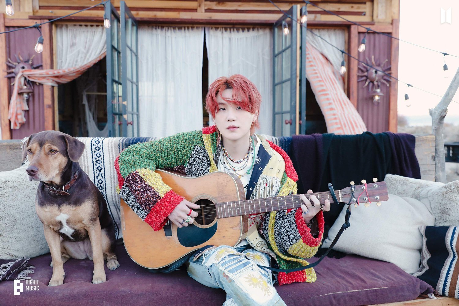 SUGA - Special 8 Photo-Folio Me, Myself, and SUGA ‘Wholly or Whole me’